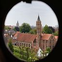 Vue depuis un hublot du moulin Saint-Jean