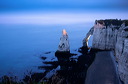 Etretat : Pose longue sur l'Arche et l'Aiguille (début de l'éclairage communal sur les falaises)